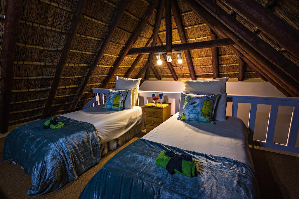 Thatchwood Country Lodge St. Francis Bay Exterior foto