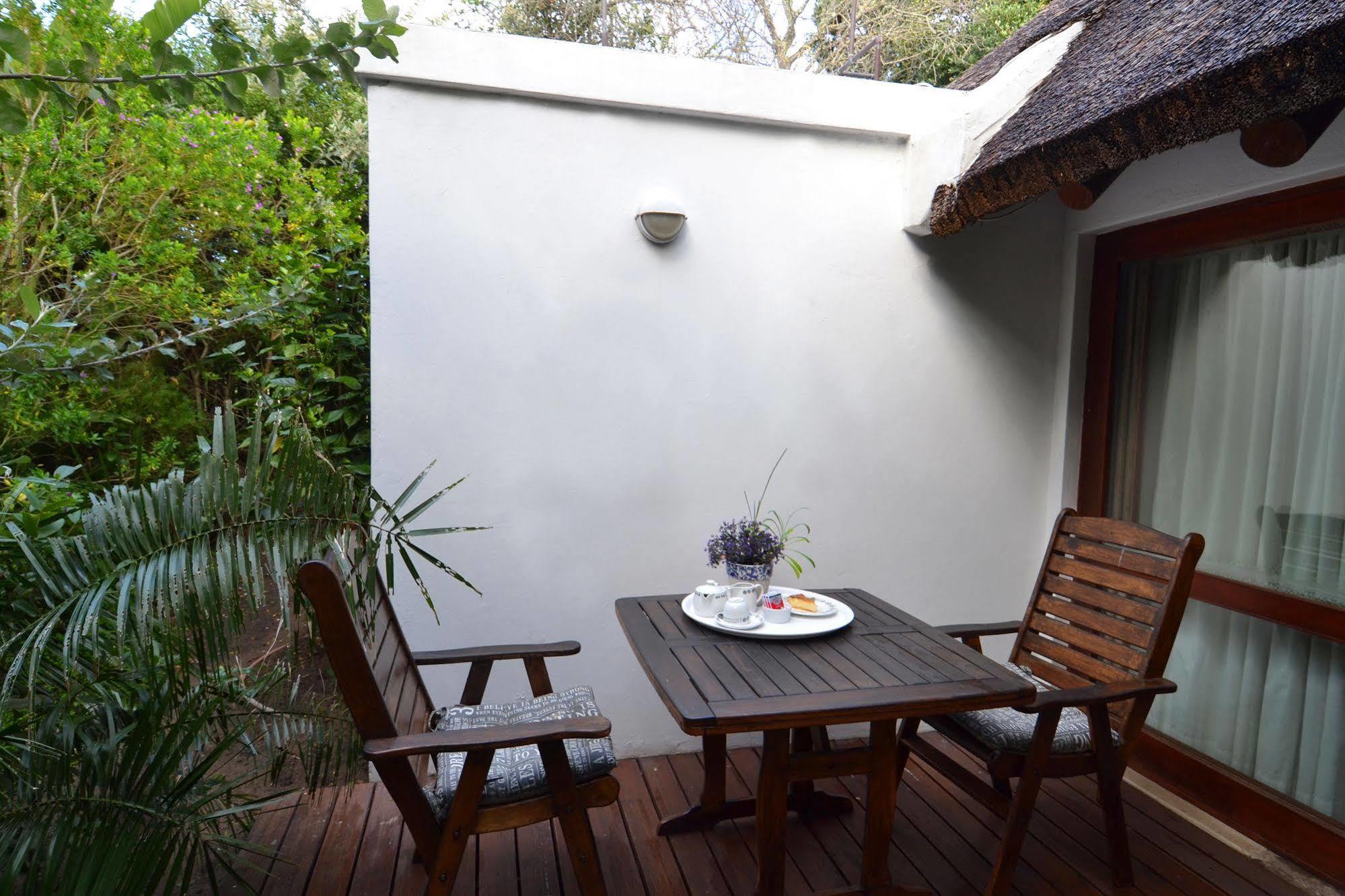 Thatchwood Country Lodge St. Francis Bay Exterior foto